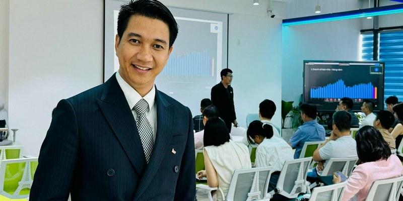 CEO đóng góp nhiều cho cộng đồng bóng đá