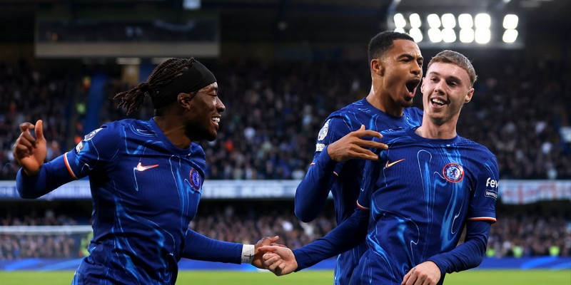 Câu lạc bộ Chelsea FC không chỉ là một đội bóng lớn tại Anh mà còn là cả thế giới 